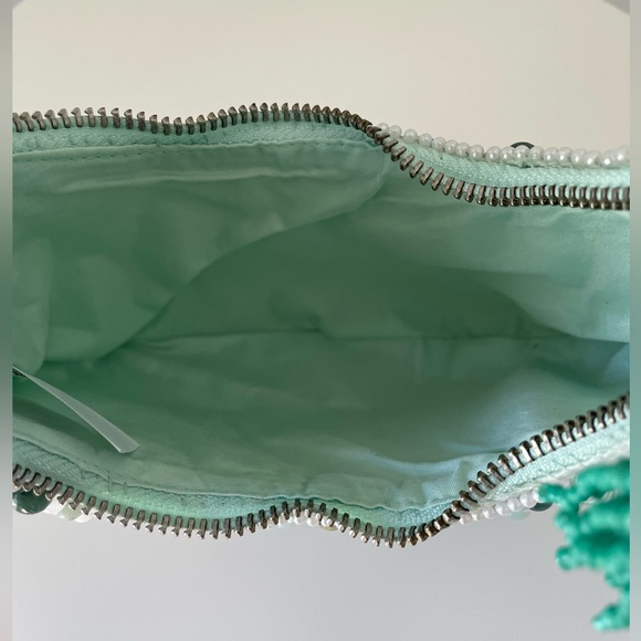 Seashell Beaded Bag - Picture 10 of 11